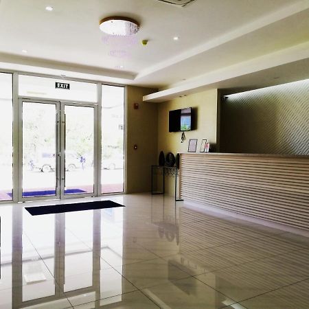 Subic Bay Hostel โอลองกาโป ภายนอก รูปภาพ