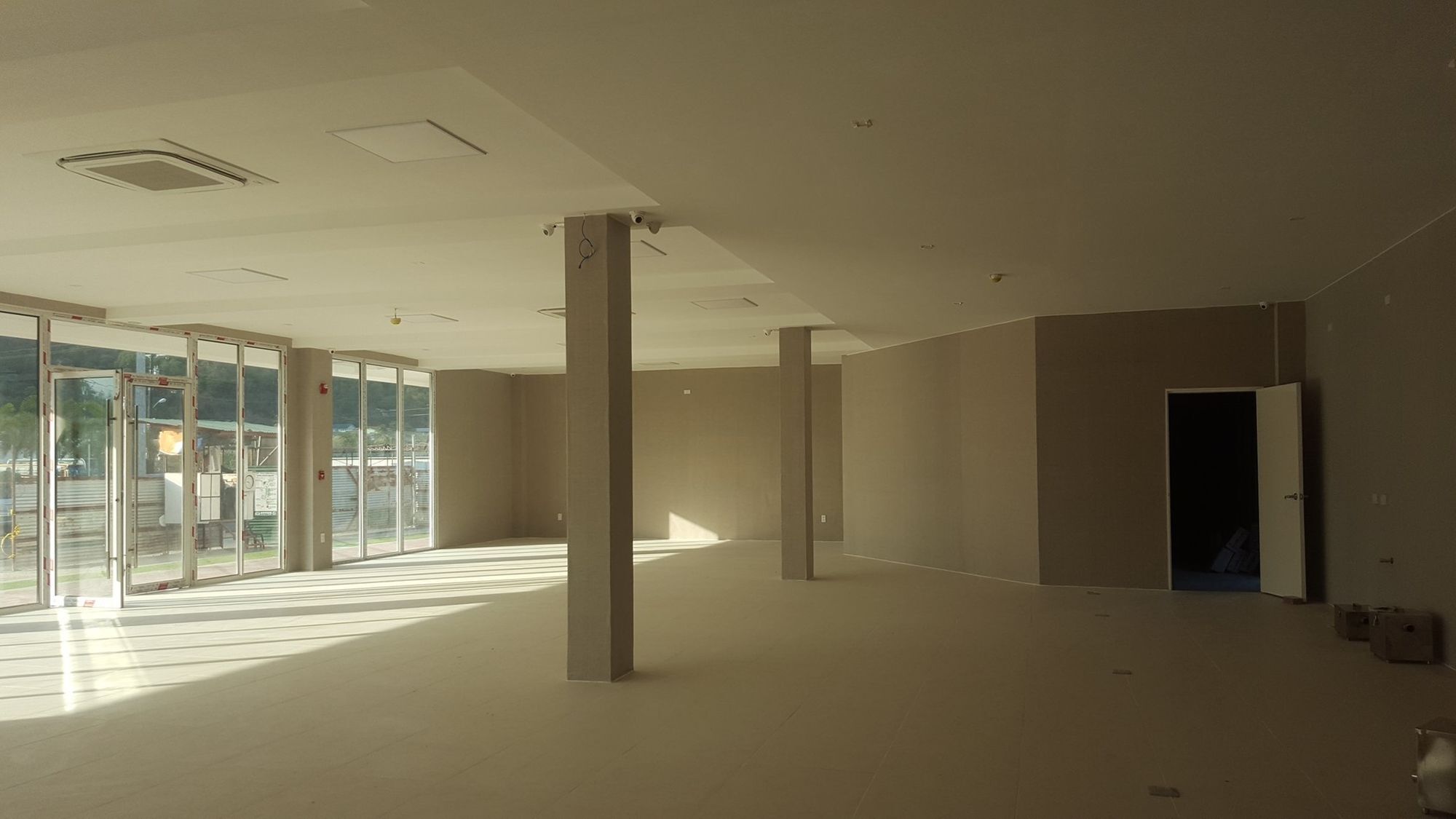 Subic Bay Hostel โอลองกาโป ภายนอก รูปภาพ